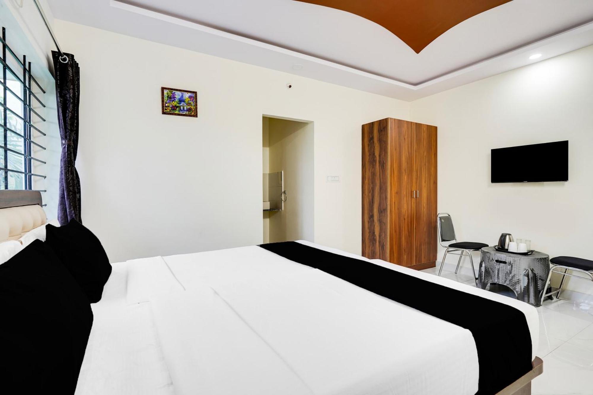 Townhouse Bidadi Formerly Royal Garuda Екстер'єр фото