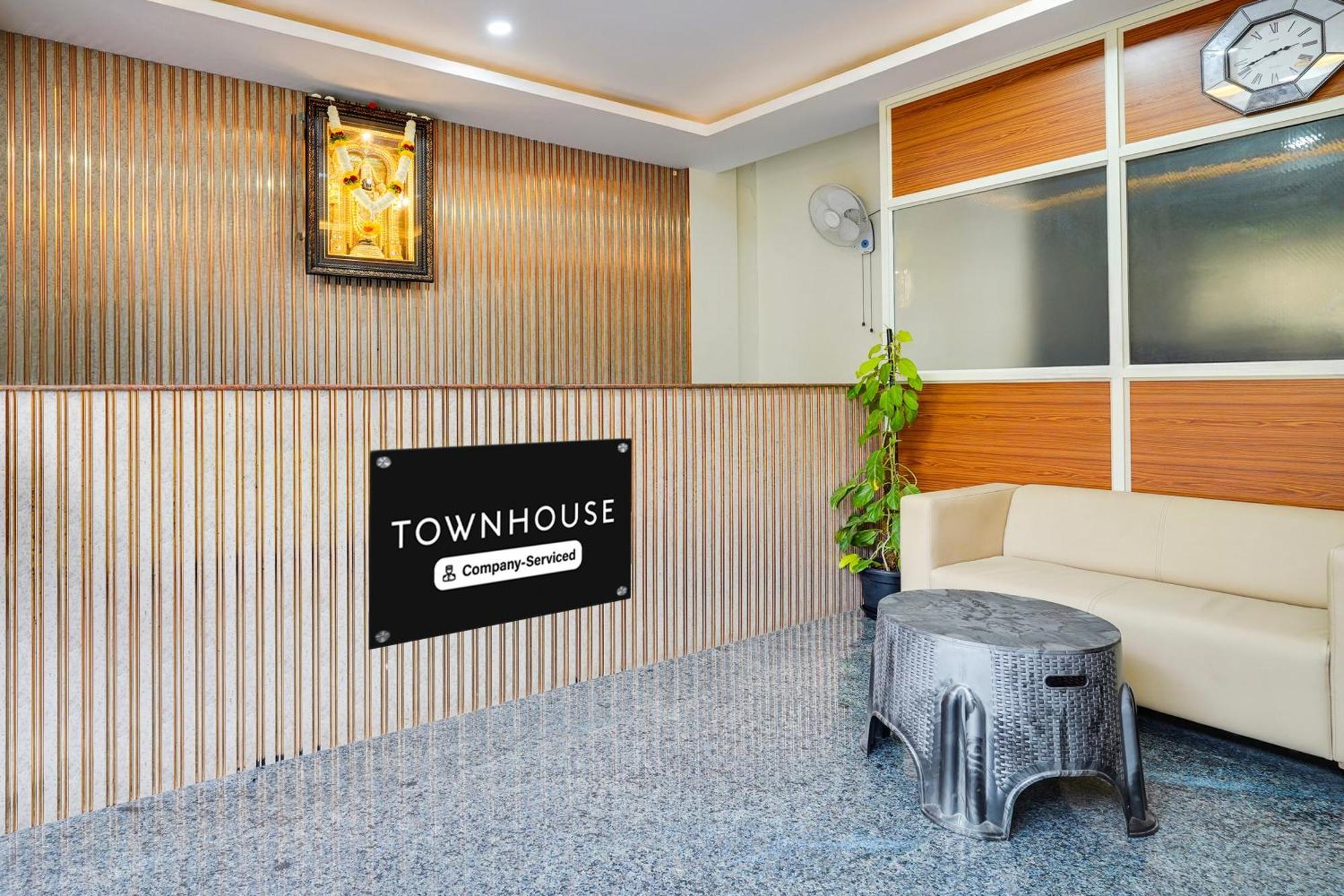 Townhouse Bidadi Formerly Royal Garuda Екстер'єр фото