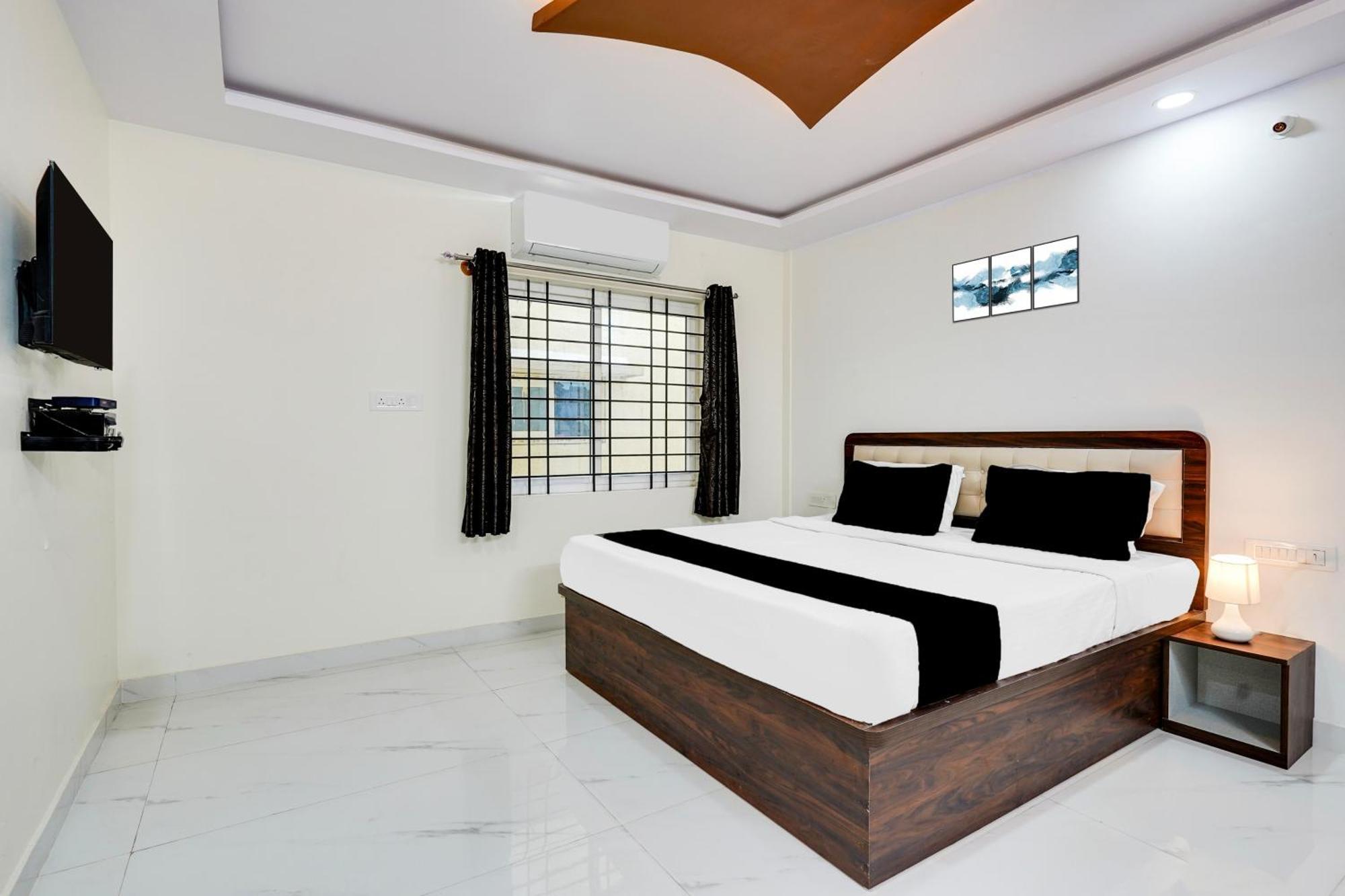 Townhouse Bidadi Formerly Royal Garuda Екстер'єр фото