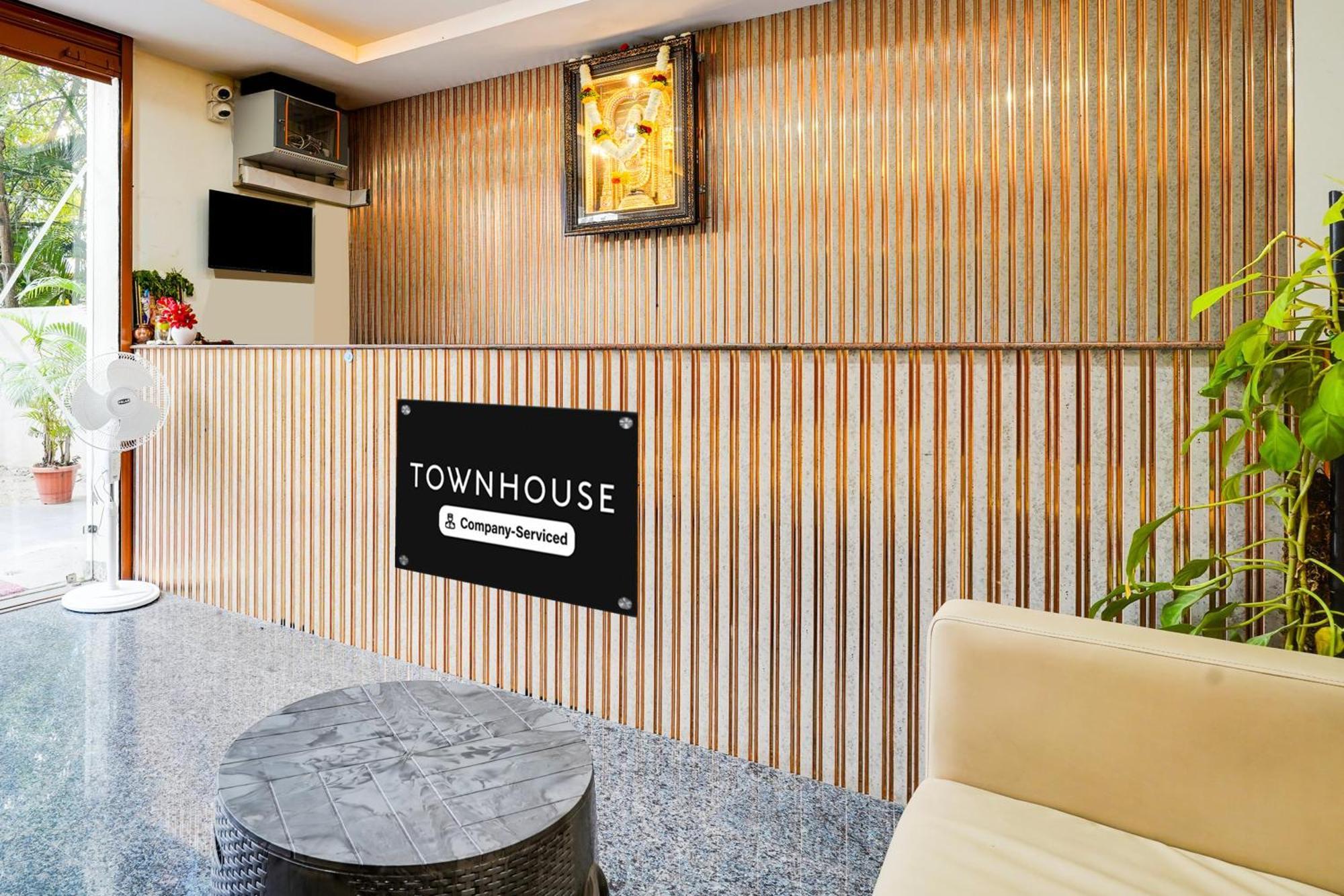Townhouse Bidadi Formerly Royal Garuda Екстер'єр фото